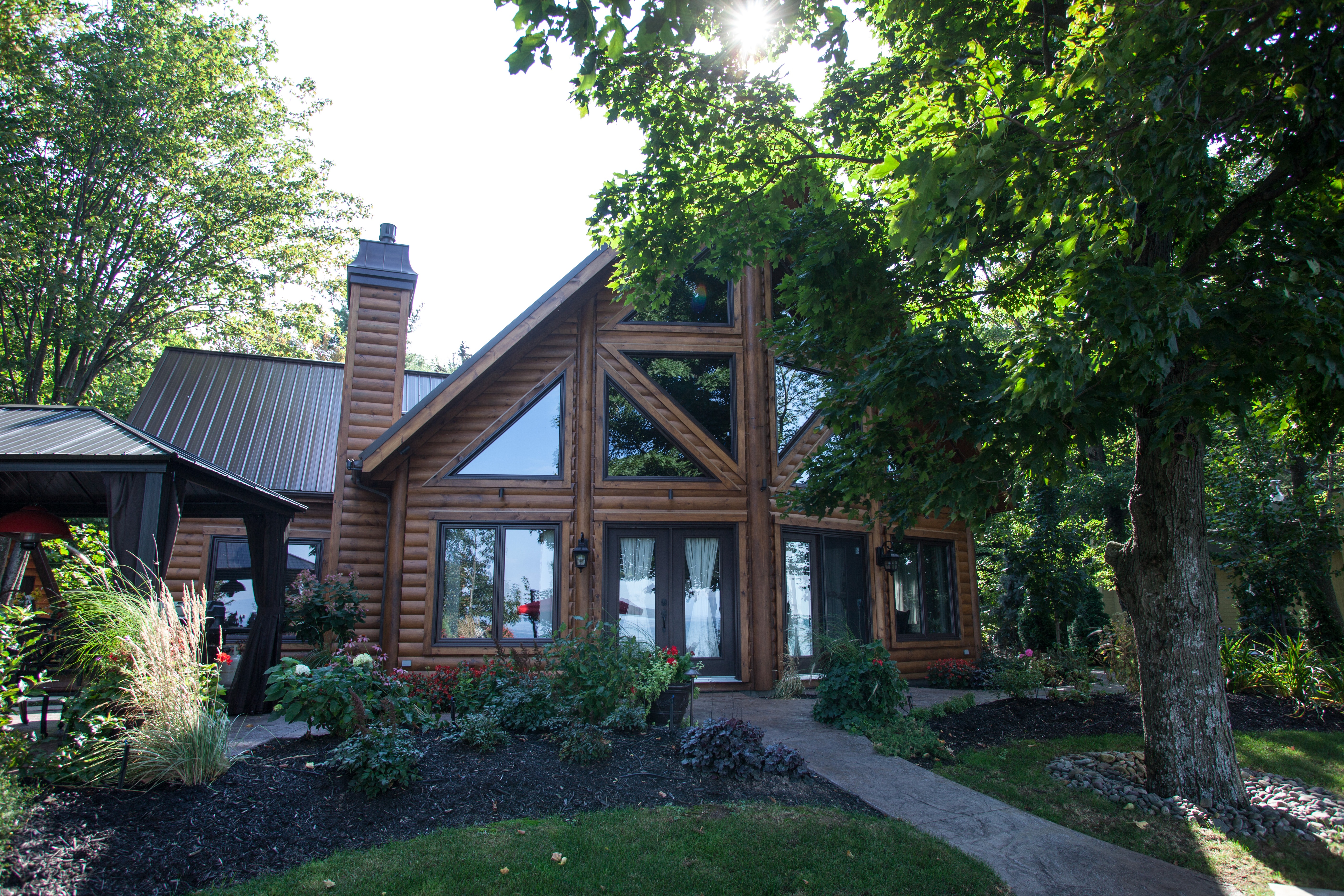 Timber Block cottage chalet