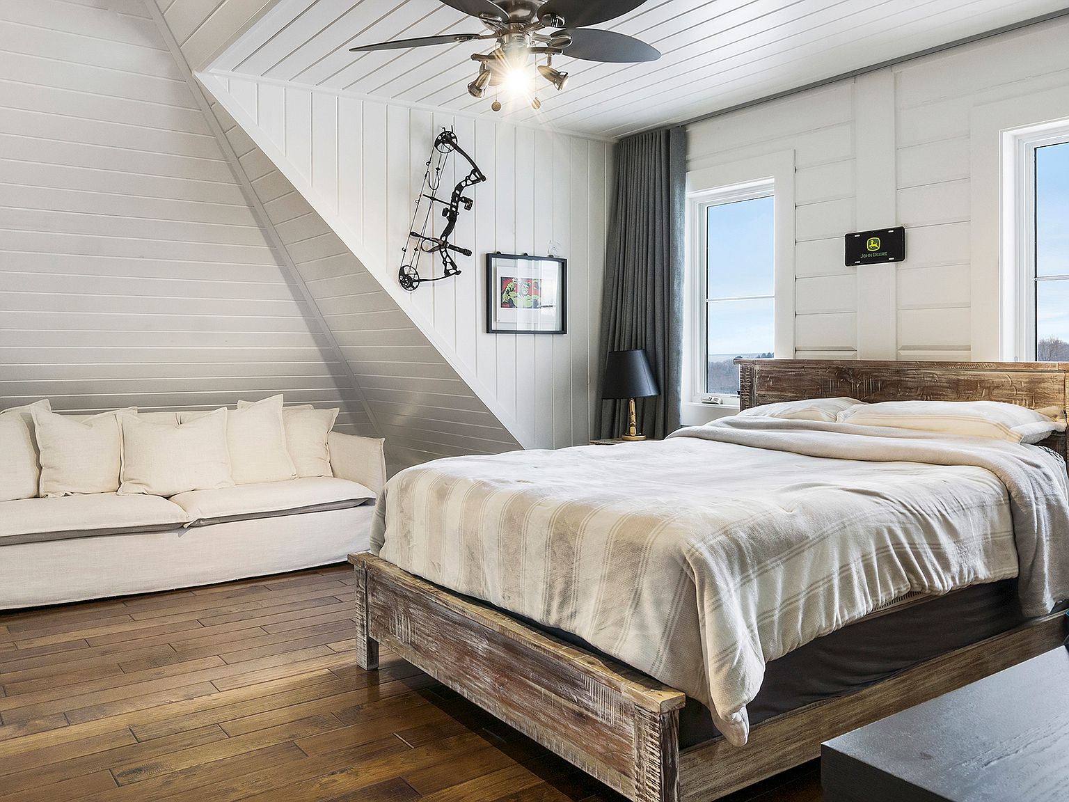 Tahoe Timber Block Bedroom 