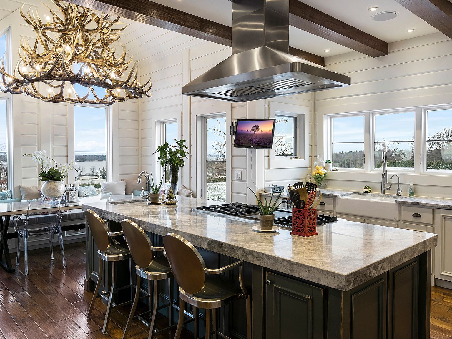 Tahoe Timber Block Custom Kitchen