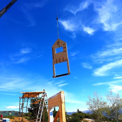 Timber Block wall raising crane